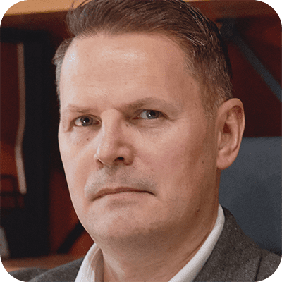 Сергей Лаврентьев